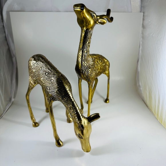 Set of Two Solid, Brass, Reindeer, Figurines, Statues Mid Century - Picture 3 of 5